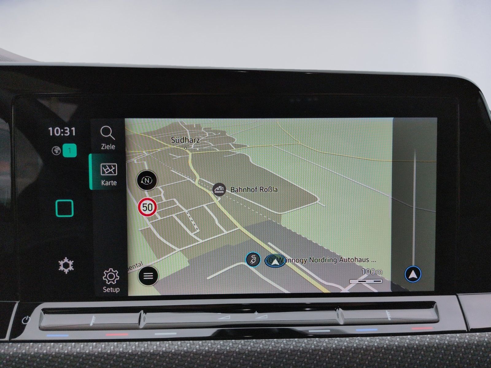 Golf VIII Variant 1.5 eTSI DSG R Line KAMERA