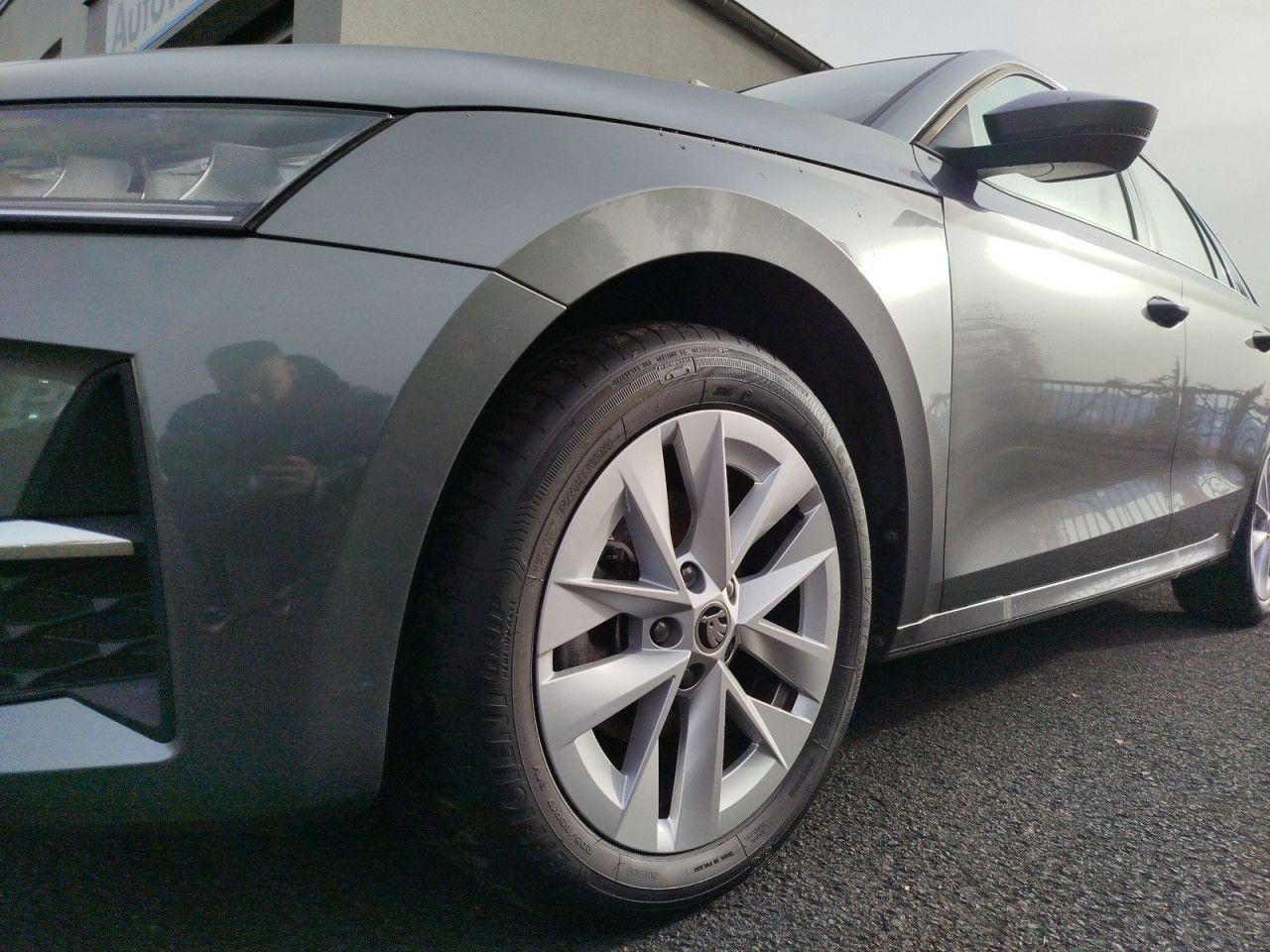 Fahrzeugabbildung SKODA Octavia Combi 2.0 TDI Selection