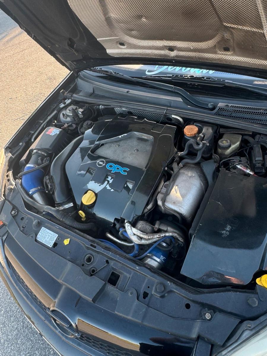 Opel Vectra 2006 — photo 11