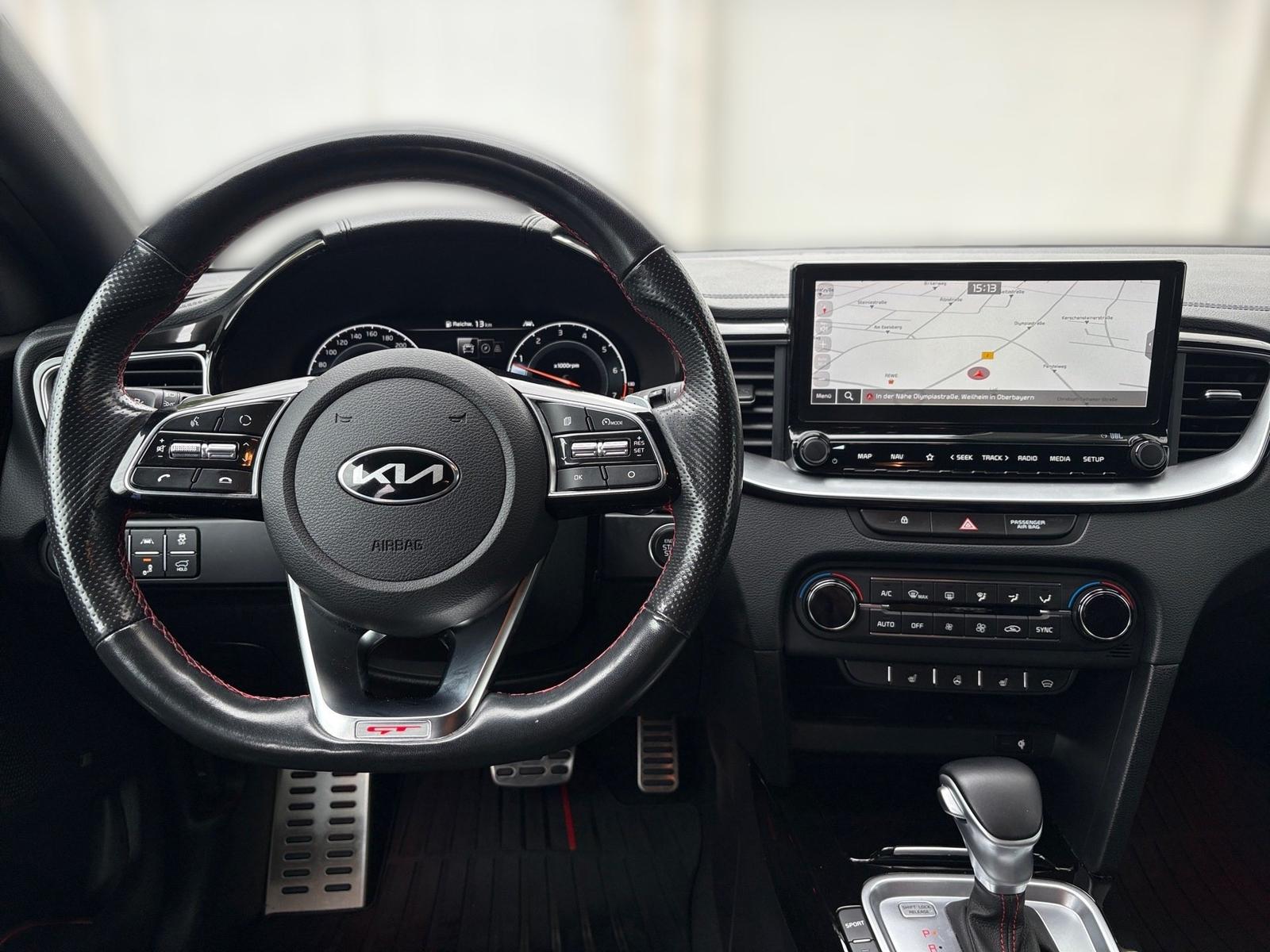 Kia Procee'd 1.6 T-GDI GT Navi LED ACC RFK 18´´ AHK
