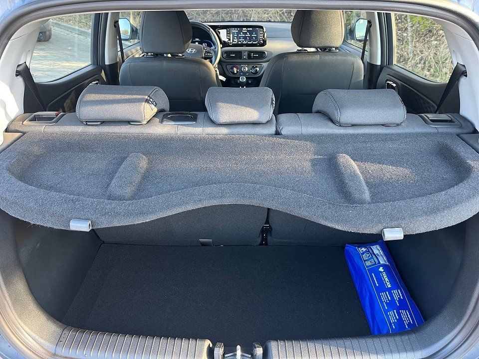 Fahrzeugabbildung Hyundai i10 1.2 84PS Trend