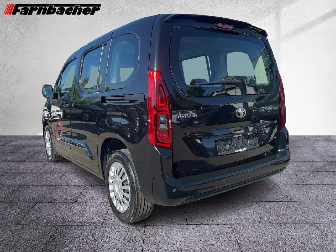 Fahrzeugabbildung Toyota Proace City Verso L1 Shuttle