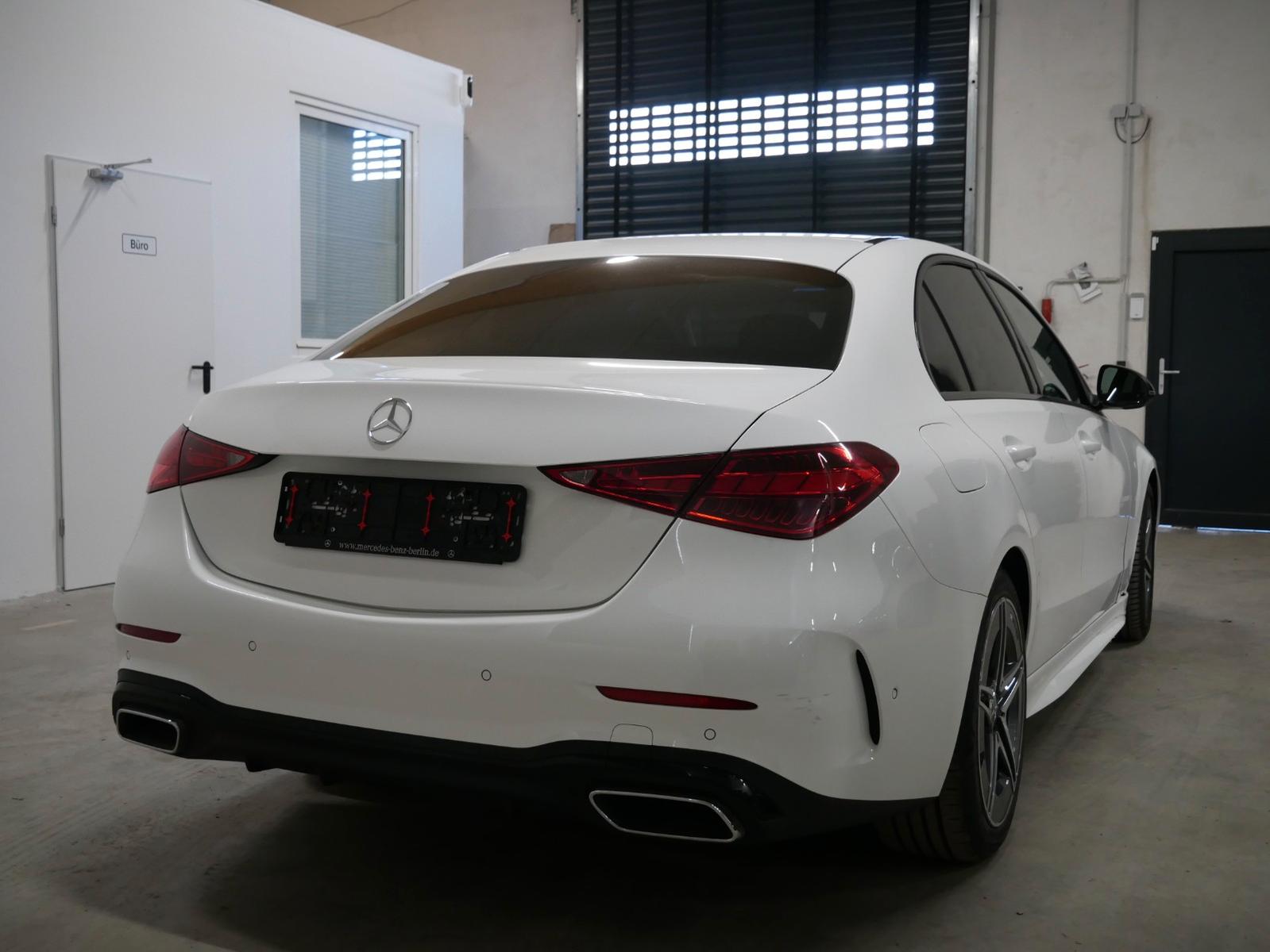 Mercedes-Benz C 200 AMG LINE NIGHT R-KAM TOTW AMBI AHK SPORT