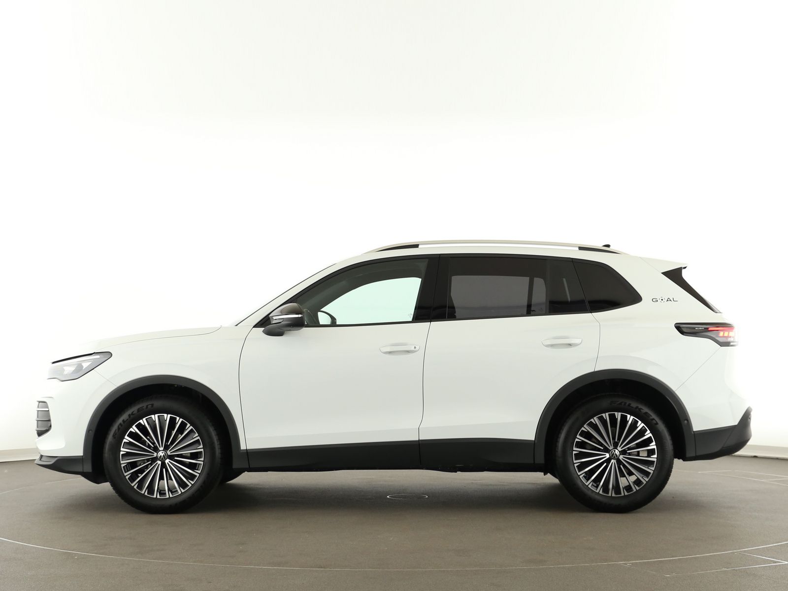 Volkswagen Tiguan 1.5eTSI 150PS DSG Goal Navi AHK RFK AreaV foto 4