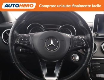 Mercedes GLA 180 - 12
