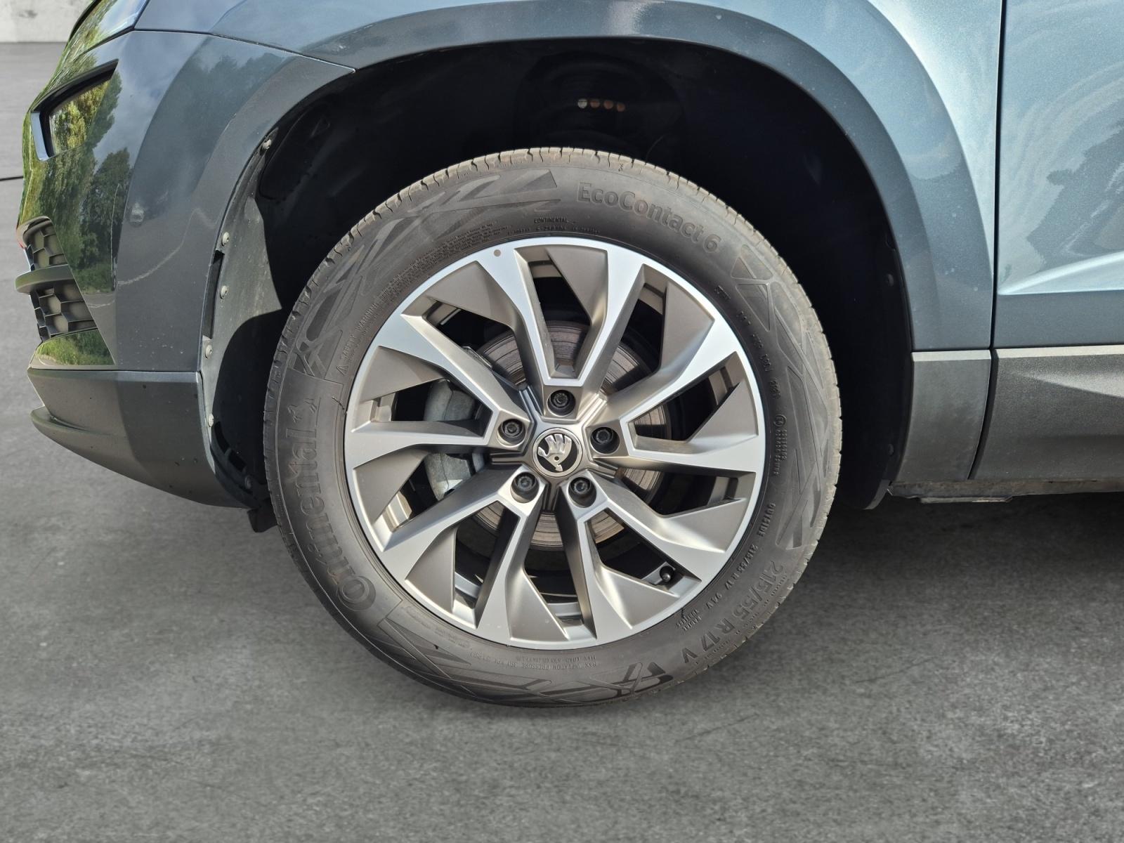 Skoda Karoq 1.5 TSI DSG CLEVER +AHK +LED +ACC +RKAM +N