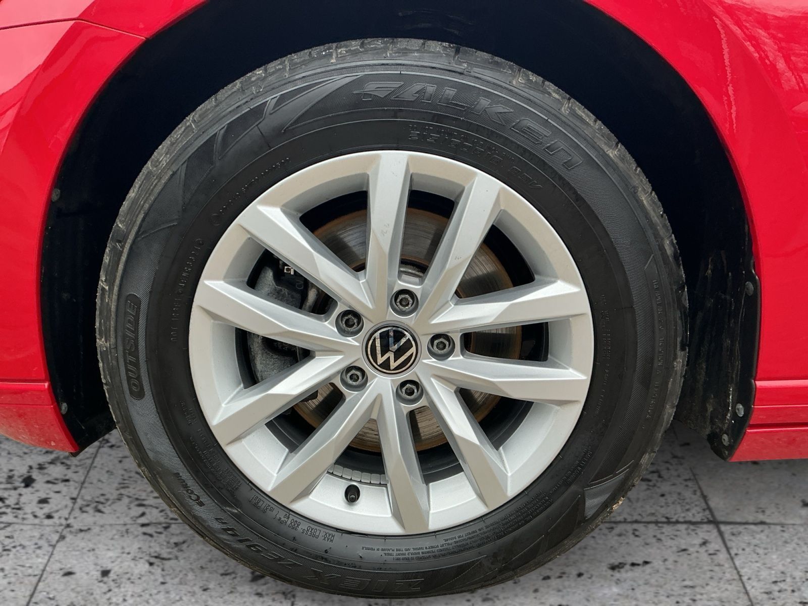 Volkswagen Passat Variant - Bild 8