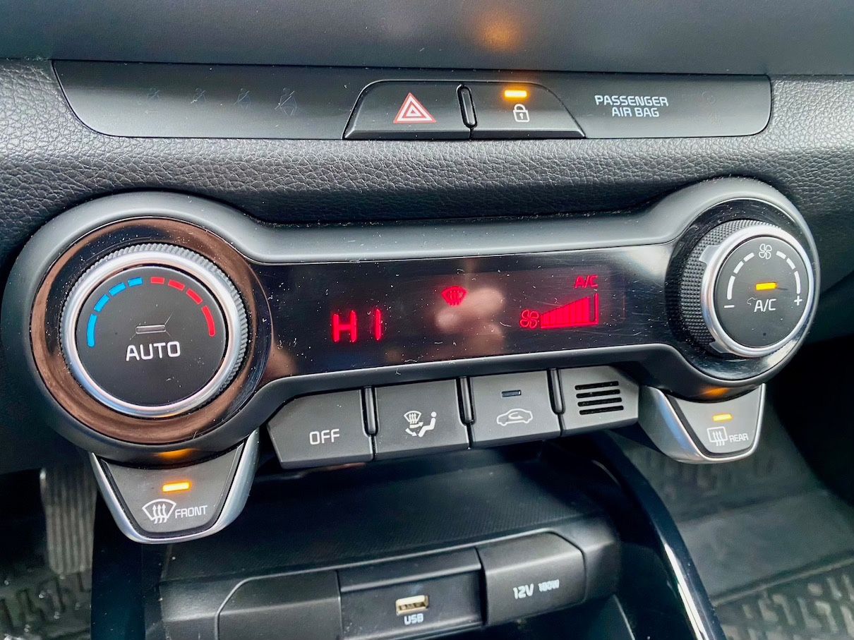 Fahrzeugabbildung Kia Stonic 1.0 Mild Hybrid Vision AAC KAMERA ALU SHZ