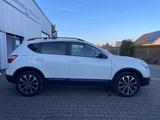 Nissan Qashqai 1.6 Navi+SHZ+ - Nissan Qashqai+2 Gebrauchtwagen