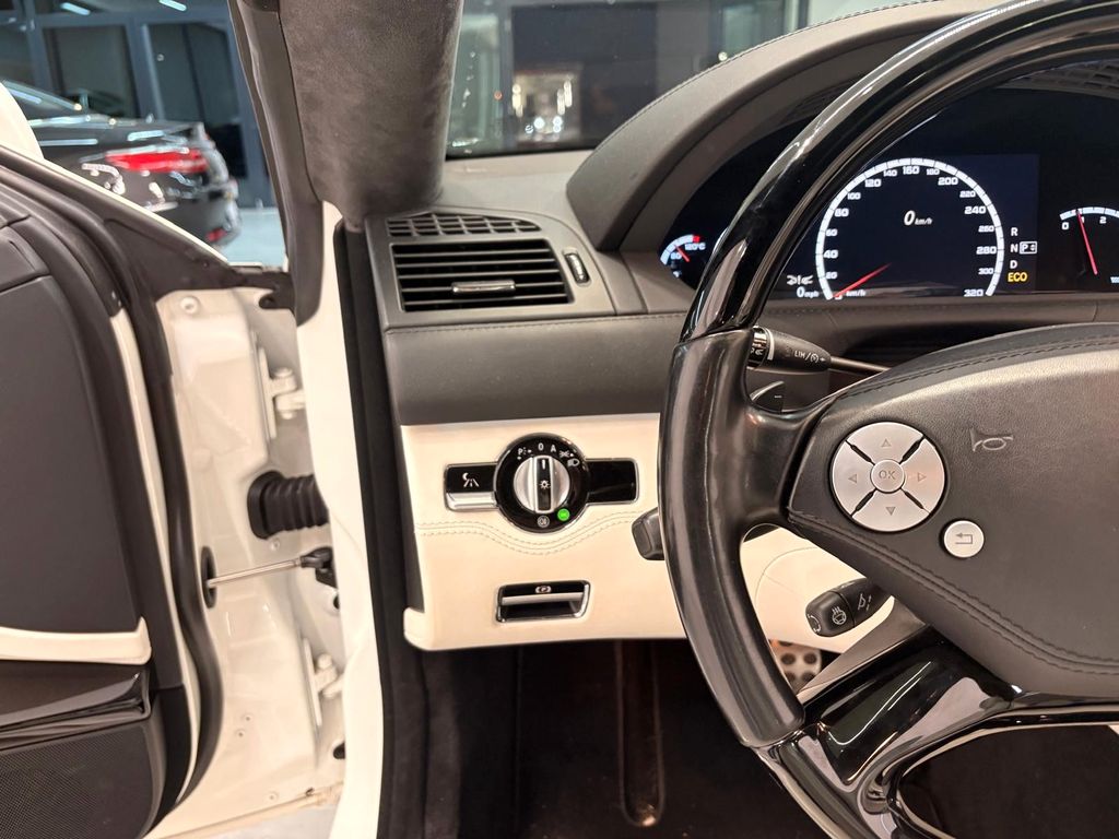 MERCEDES-BENZ CL 2011