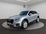 Audi Q2 Design 30TDI S-Tr. Navi LED Rückfahrkamera - silberne Audi Q2