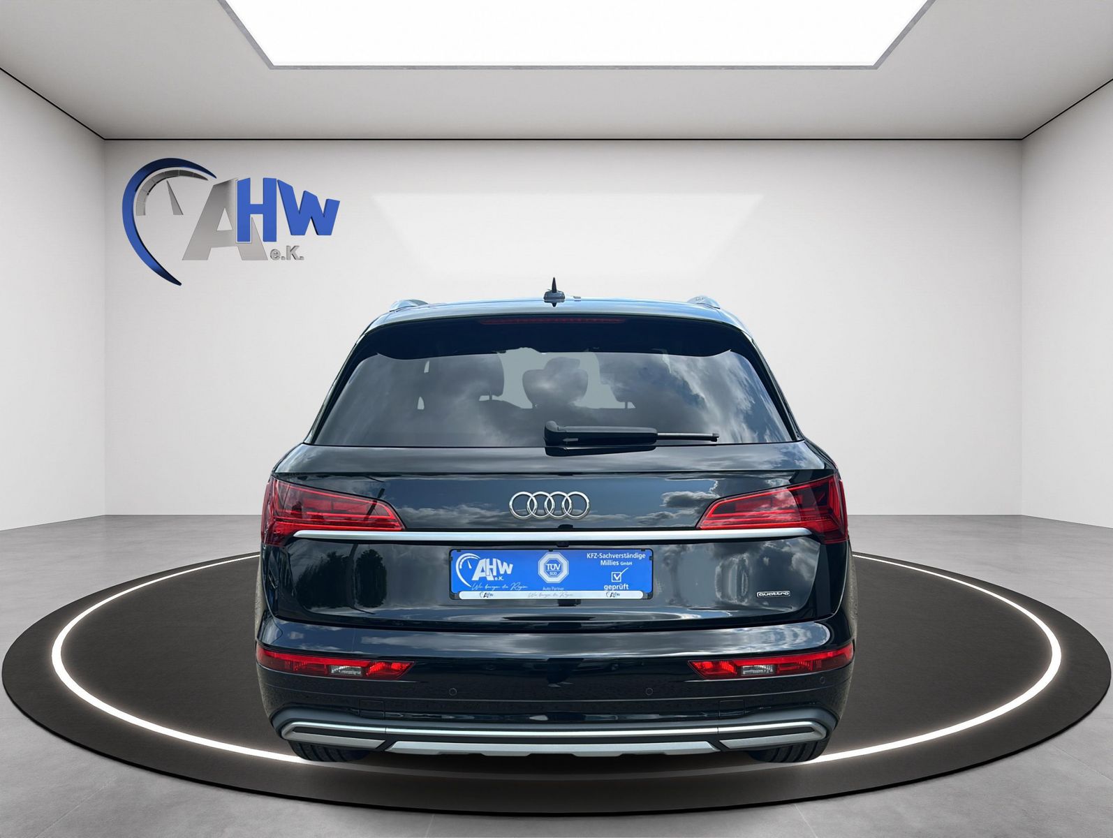 Fahrzeugabbildung Audi Q5 40 TDI quattro advanced