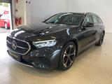 Mercedes-Benz E 220 d T-Modell Ava Pano Distr AHK WinterP MBUX - Mercedes-Benz E 220 mit Diesel-Antrieb: Kombi, 2.2