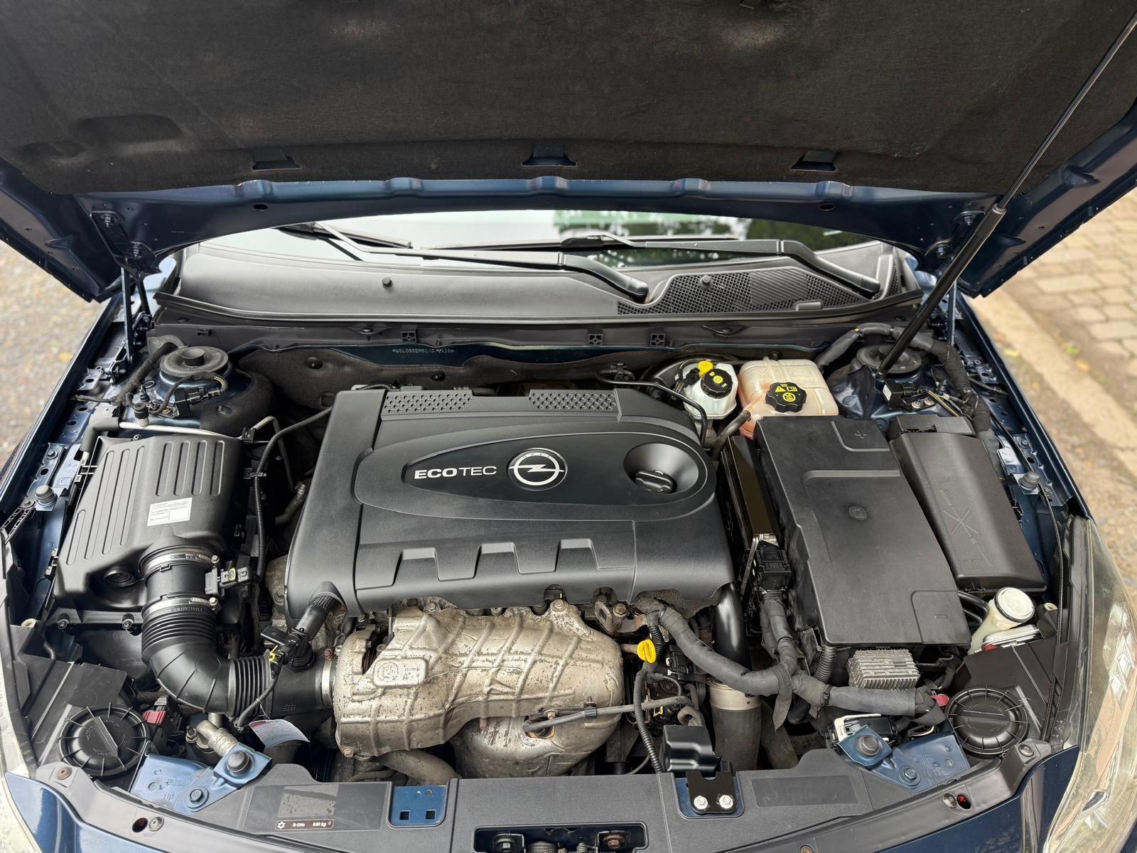 Opel Insignia 2012 — photo 5