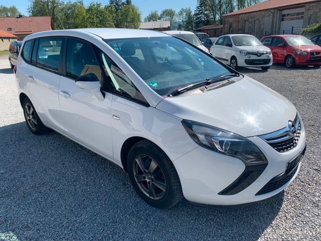 Opel Zafira C Tourer Selection