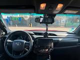 Toyota Hilux Invincible 4x4 Automatik | Hardtop  - rote Toyota Hilux