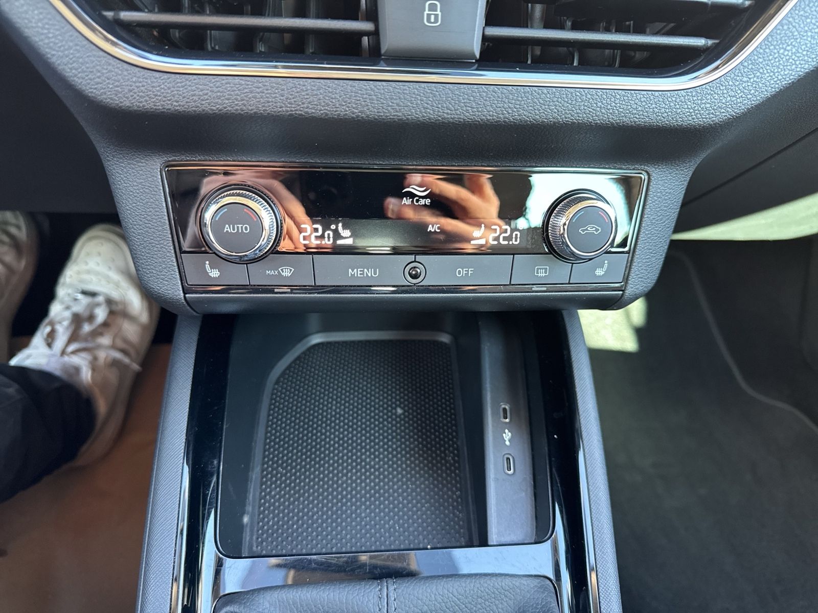 Scala Clever 1.0 TSI, 17" Alu, RearView, AHK Vor