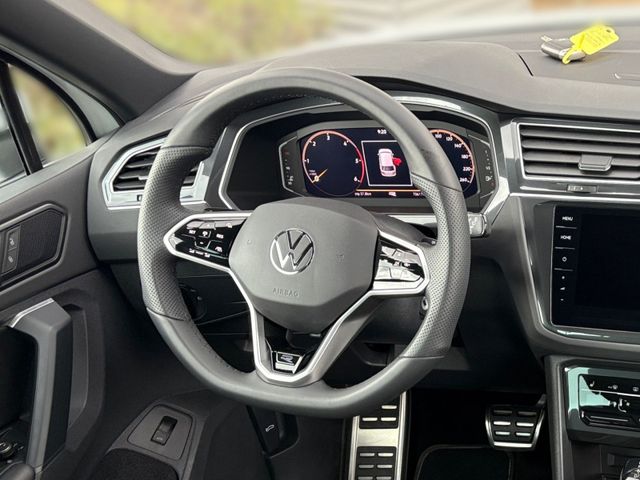 Tiguan 2.0 TDI DSG R-Line 4M LED+KAMERA+AHK+ACC+