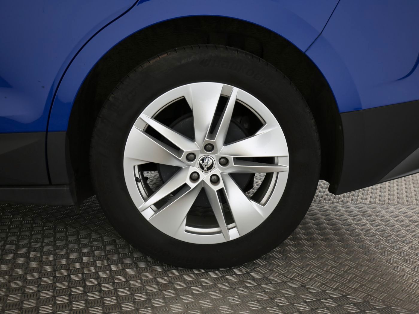 Skoda Enyaq - Bild 10