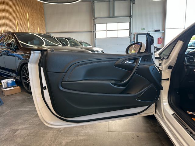 MYAUTOCENTER – Gebraucht- und Jahreswagen mit Werkstattservice in Pfaffenhofen Opel Cascada*LKHZ*SZHZ*2-ZONEN*SPORT*TEMPO*NAVI*
