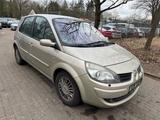 Renault Scenic Privilege 1.9 dCi FAP TÜV 03.2026 - Renault Scenic aus 2006: Privilege