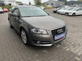 Audi A3 Sportback 1.8 TFSI Ambiente AUTOMATIK*XENON* - gebrauchte Audi A3 aus dem Jahr 2011
