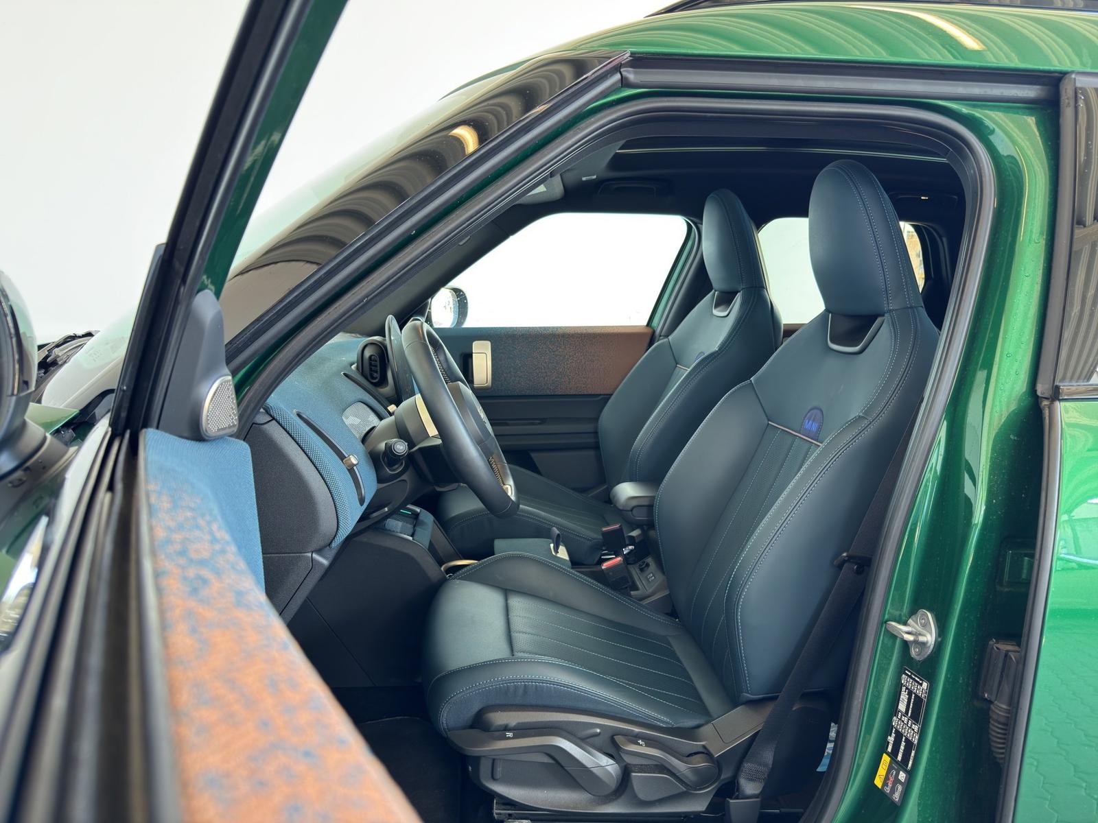 MINI Countryman SE ALL4 Navi.LED.360°.ACC.Pano.HuD