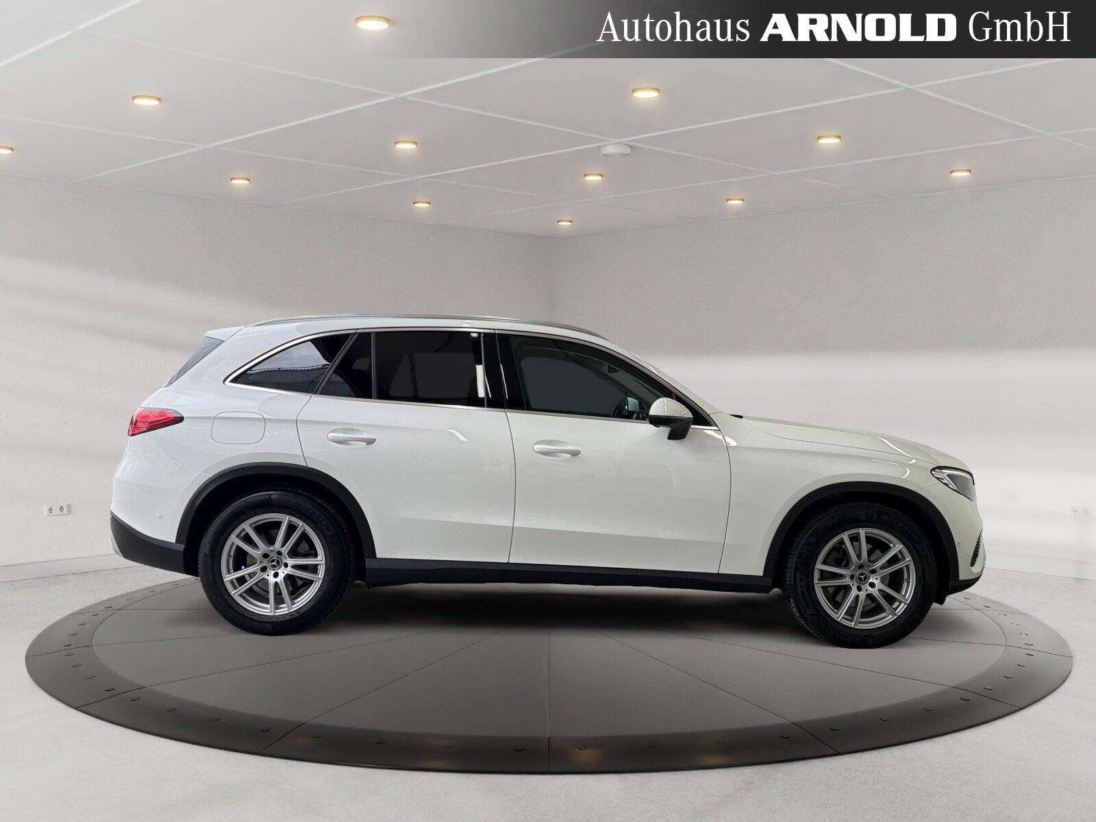 Mercedes-Benz GLC 220 d 4M Avantgarde PanoD. AHK el-Klappe 18"