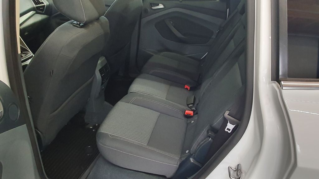 2.0 TDCi Titanium*PANO*SHZ*Tempomat*PDC