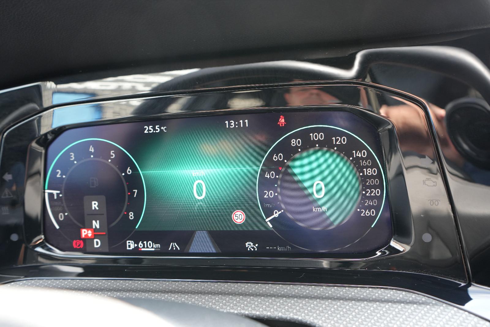Volkswagen Golf VIII Lim. R-Line eTSI LED LHZ ACC DCC, миниатюра 16