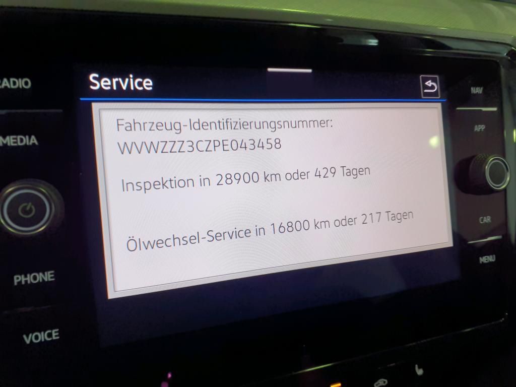 Volkswagen Passat Variant Business 2.0 TDI SCR RFK*PDC*Temp