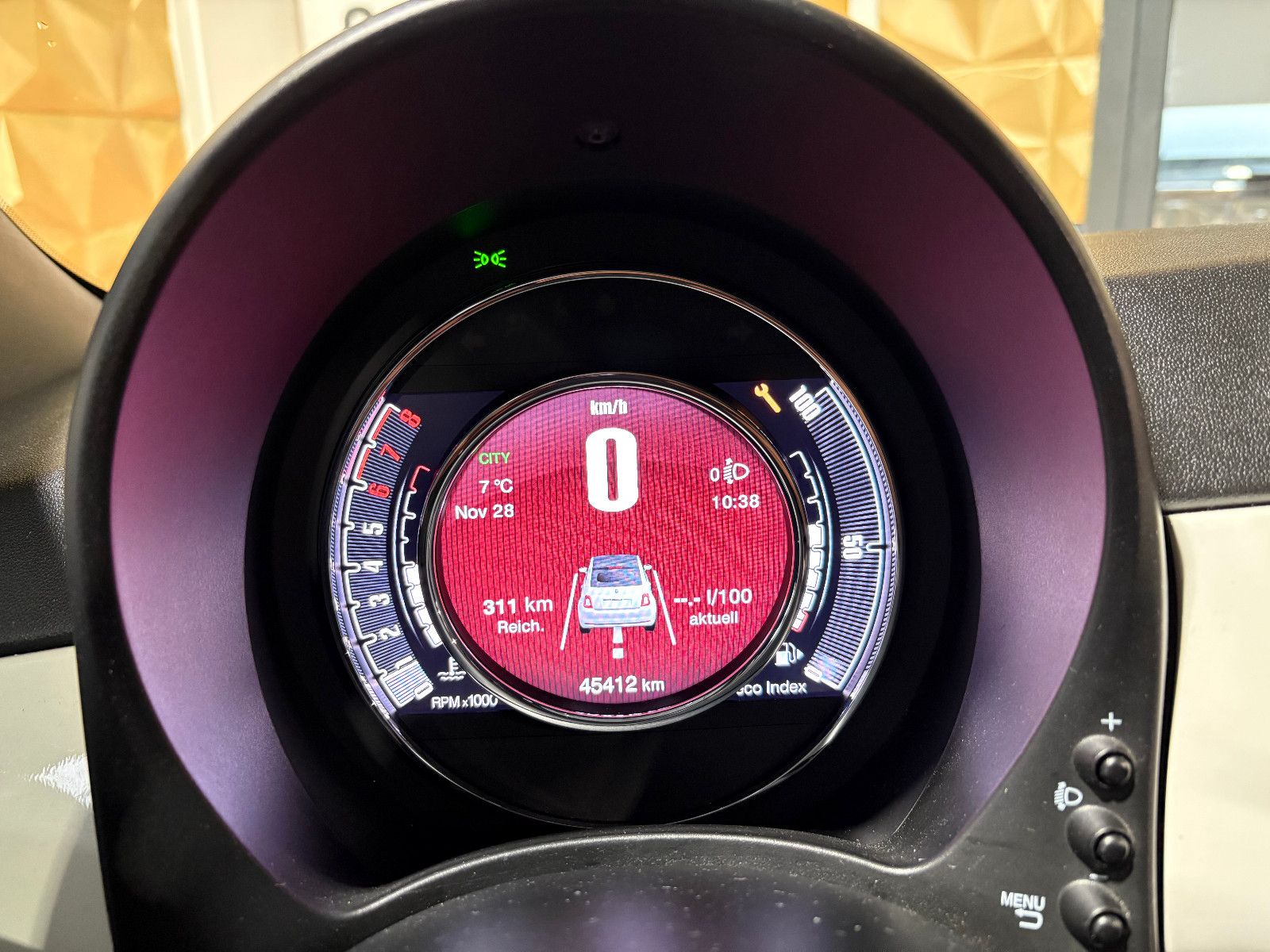 Fahrzeugabbildung Fiat 500 Dolcevita/PANO/PDC/KLIMA/DAB/TEMPOMAT/BLUETO