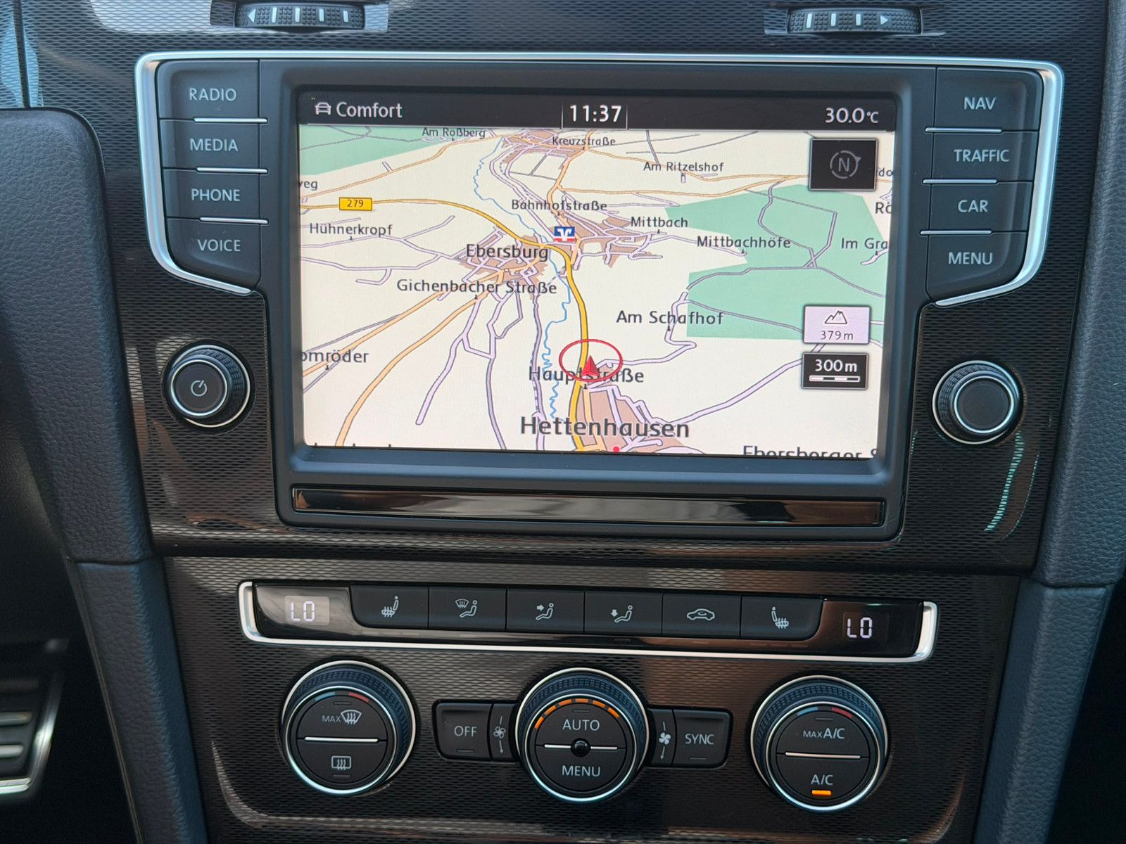 Fahrzeugabbildung Volkswagen Golf VII Lim. GTD DSG Bi-Xenon GRA Navi SHZ PDC