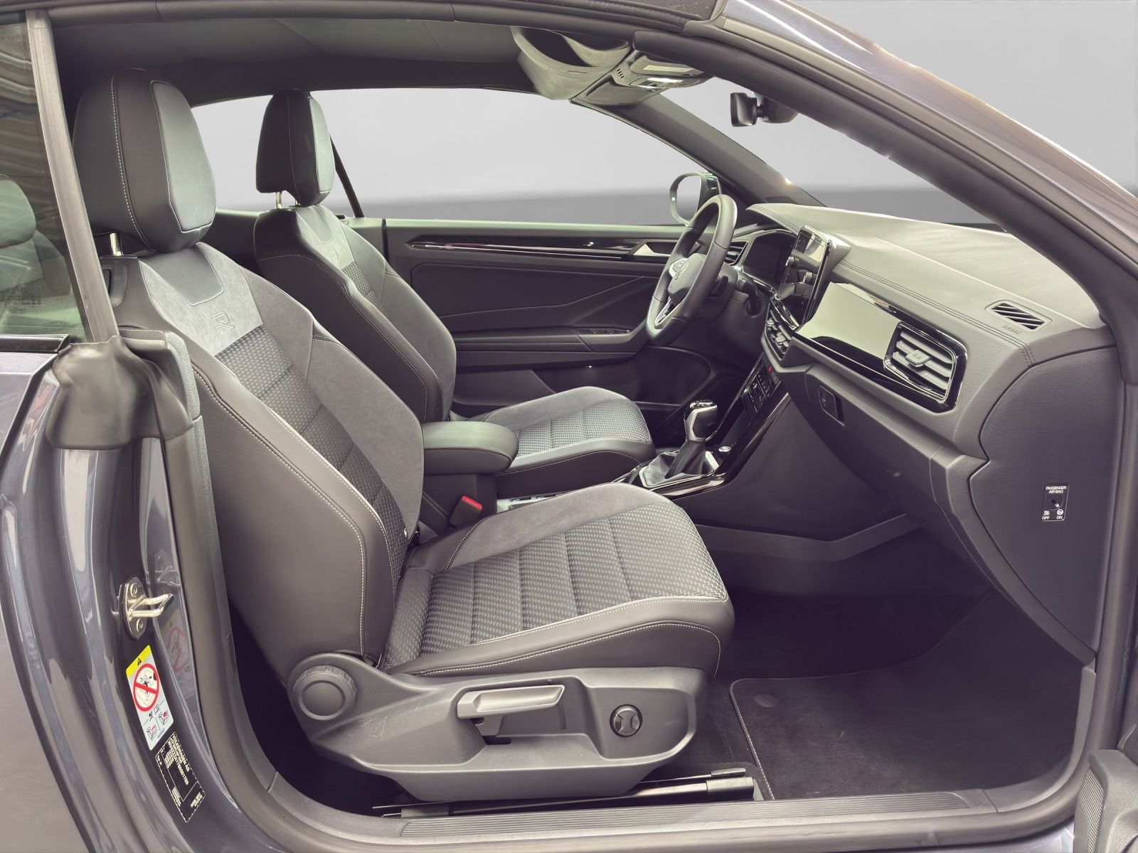 Volkswagen T-Roc - Bild 5