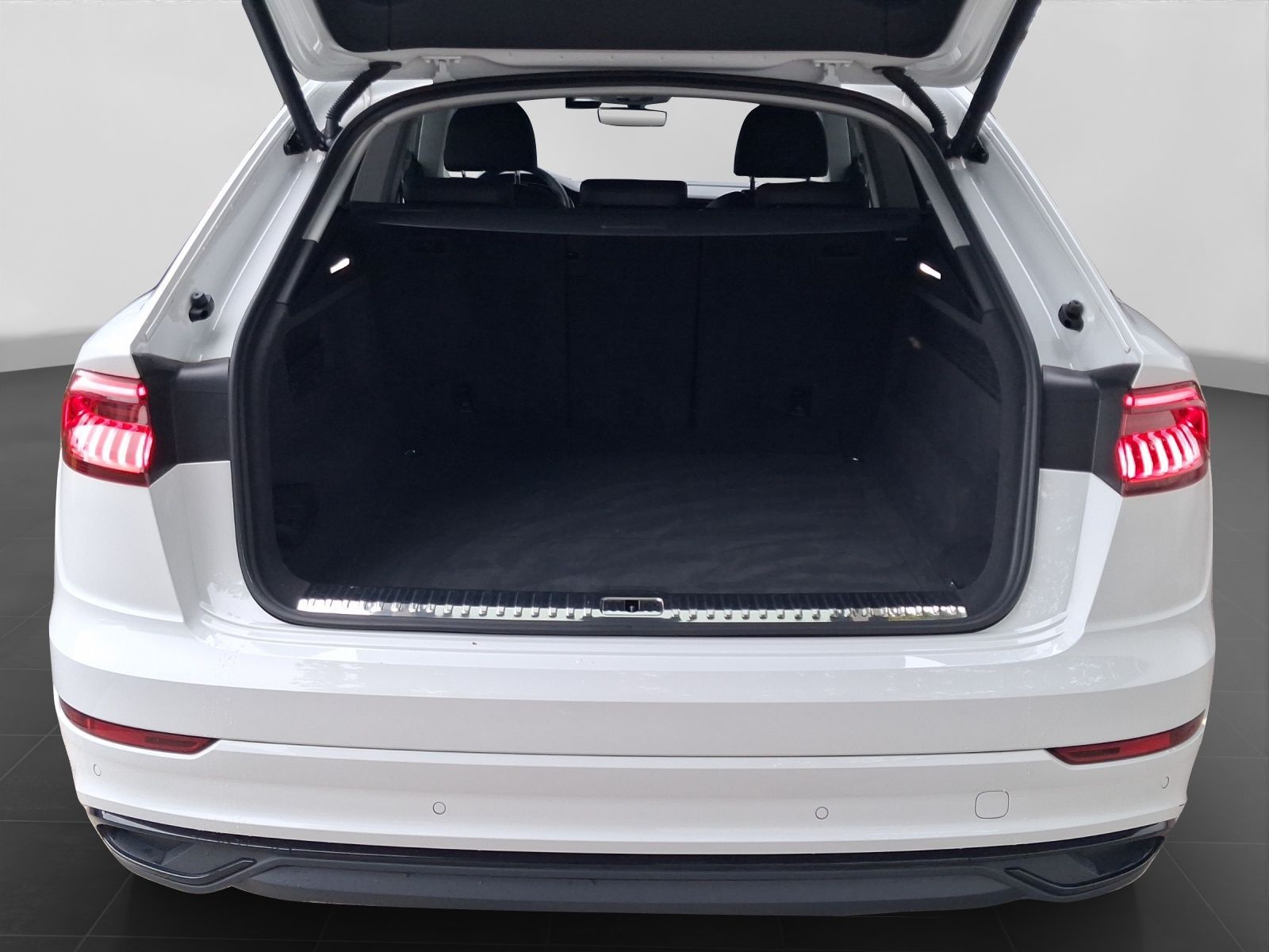 Audi Q8 - Bild 17