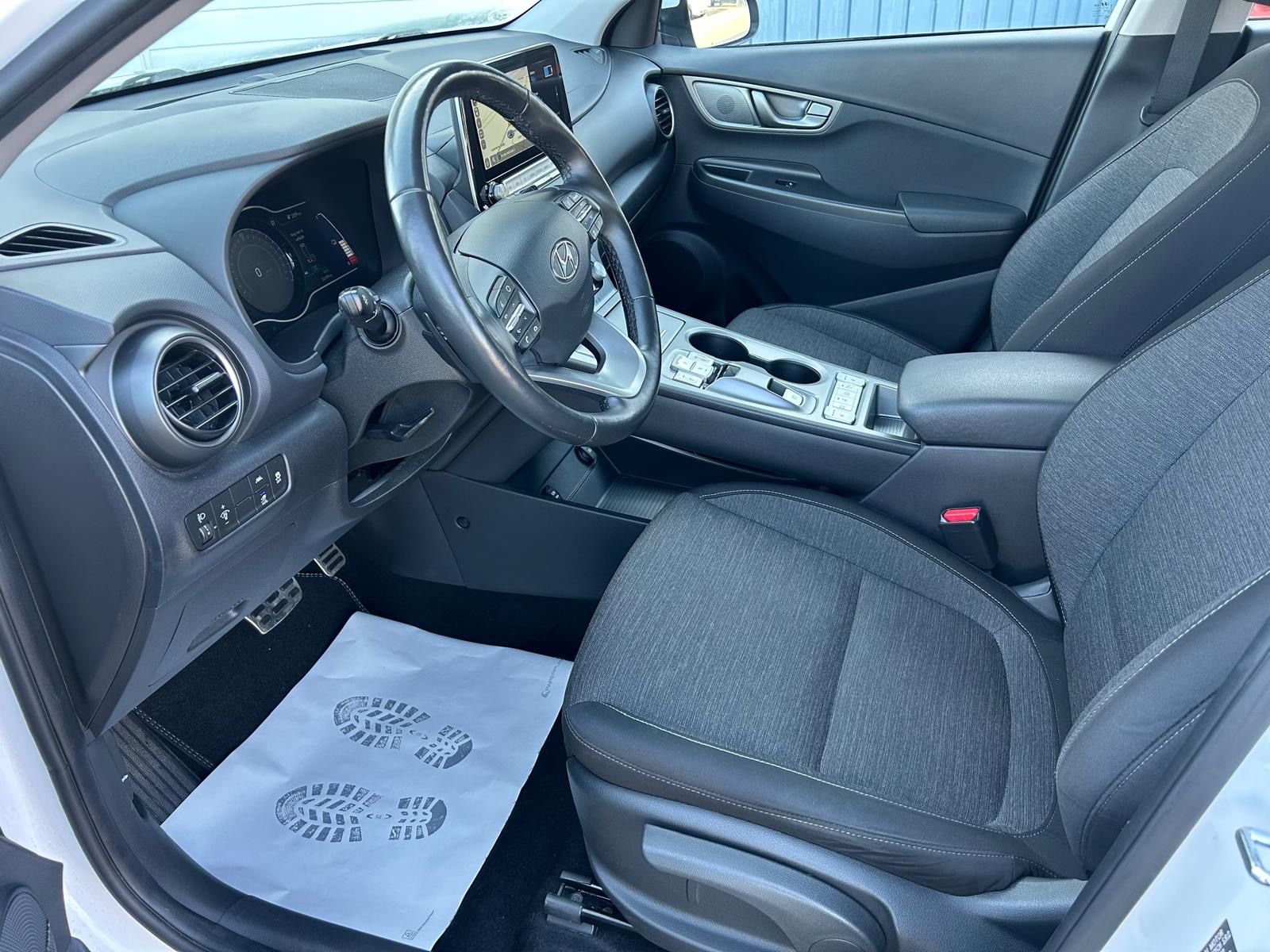 Fahrzeugabbildung Hyundai Kona Business Elektro°64 kWh°LED°Kamera°