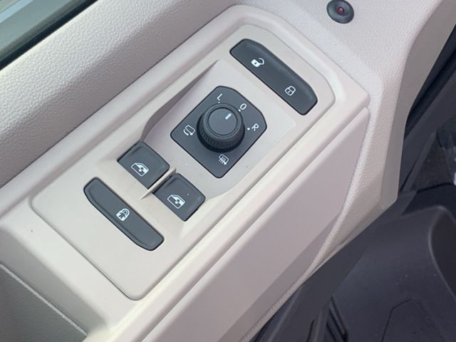 T7 California  2.0 TDI Beach Tour DSG AHK Navi