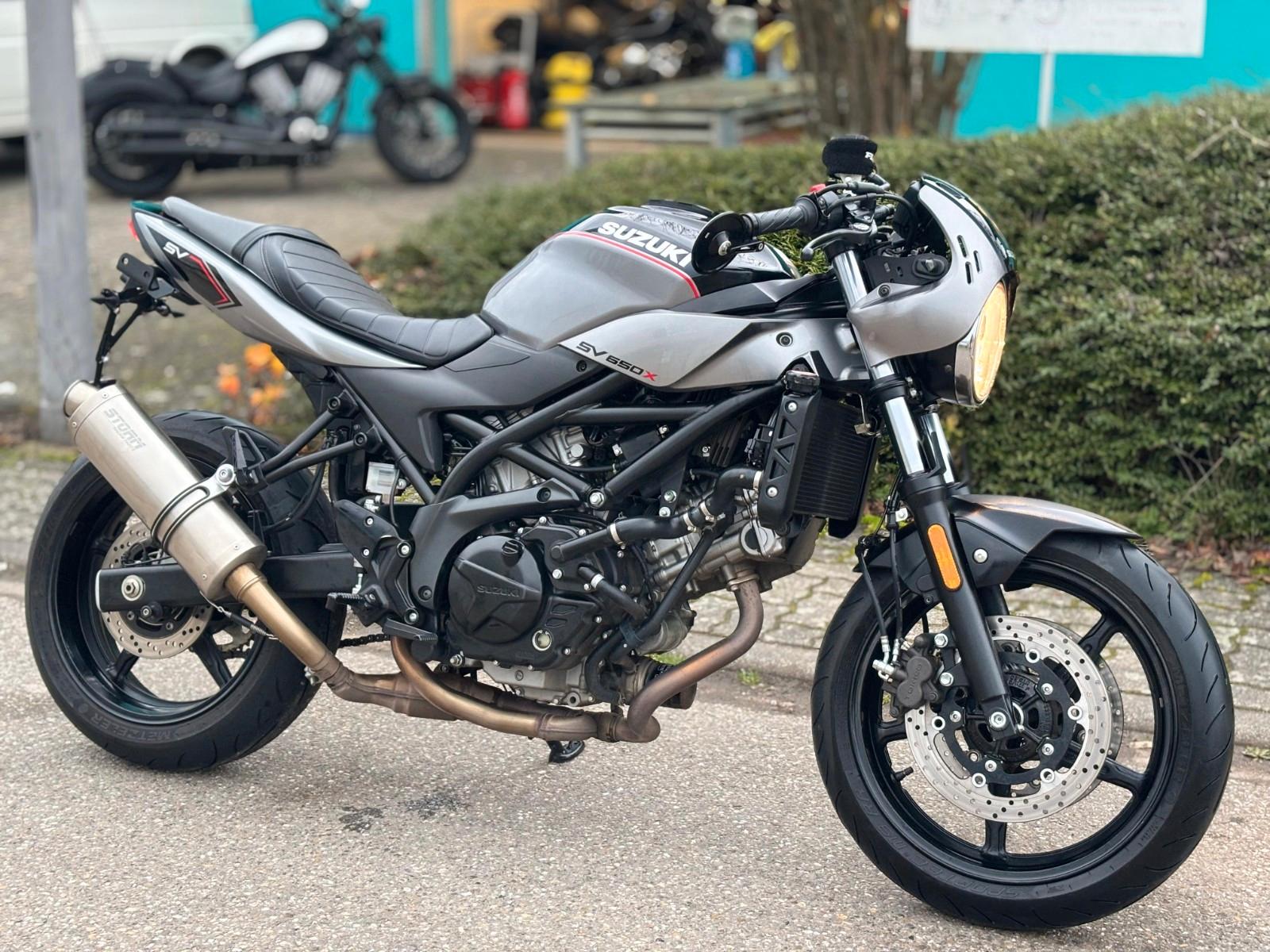 Suzuki SV650 *A2 gedrosselt - Topzustand - Reifen neu*