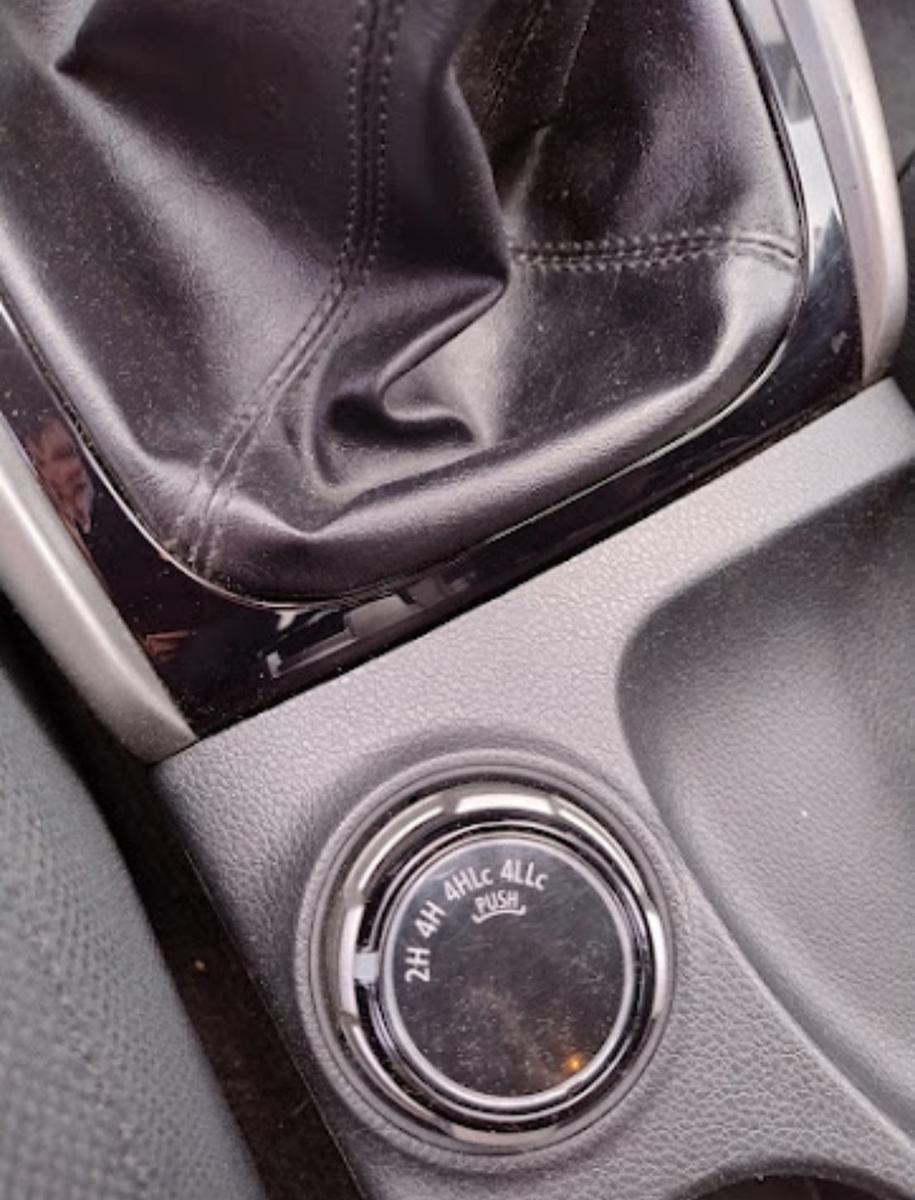 Mitsubishi L200