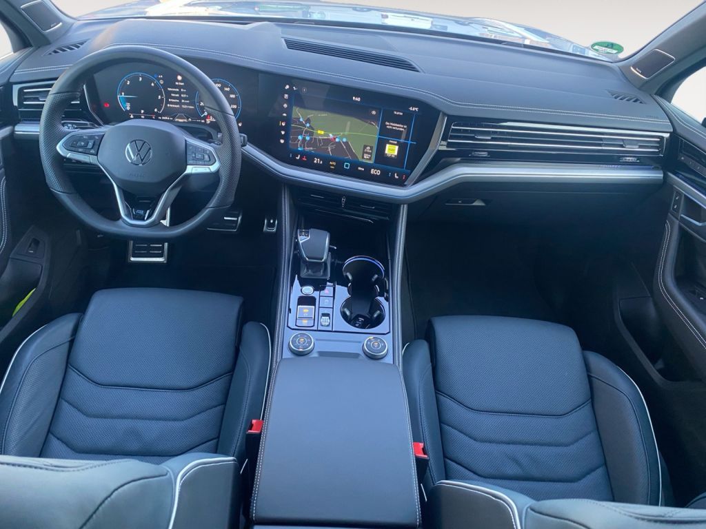Fahrzeugabbildung Volkswagen Touareg 3.0 V6 TDI SCR 4Motion Aut. R-Line