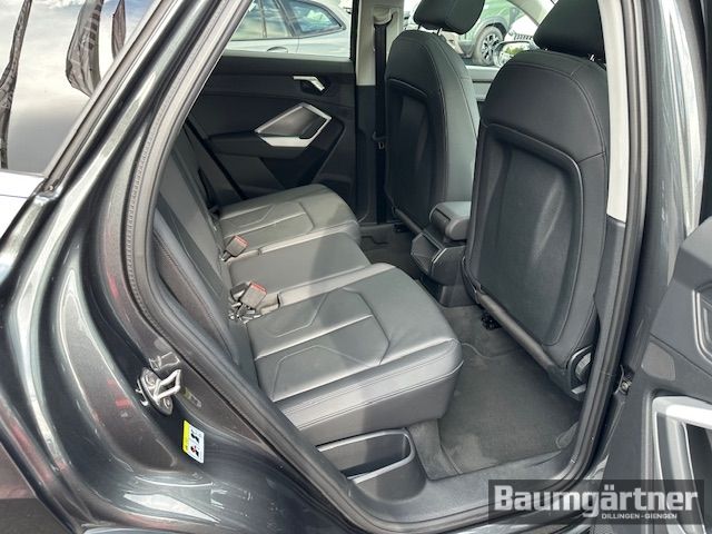 Fahrzeugabbildung Audi Q3 Sportback 35 TFSI S-Line S-Tronic Schiebedach
