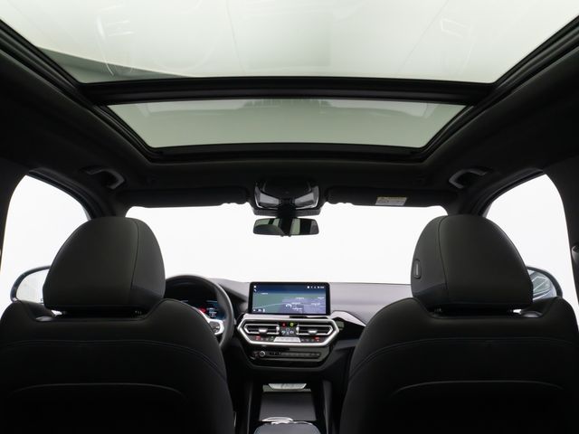 Foto Nummer 29: BMW iX3