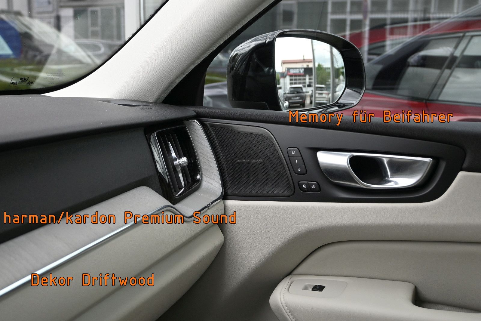 Fahrzeugabbildung Volvo XC60 B4 D AWD Plus Dark °ACC°AHK°PANO°STANDHEIZ°