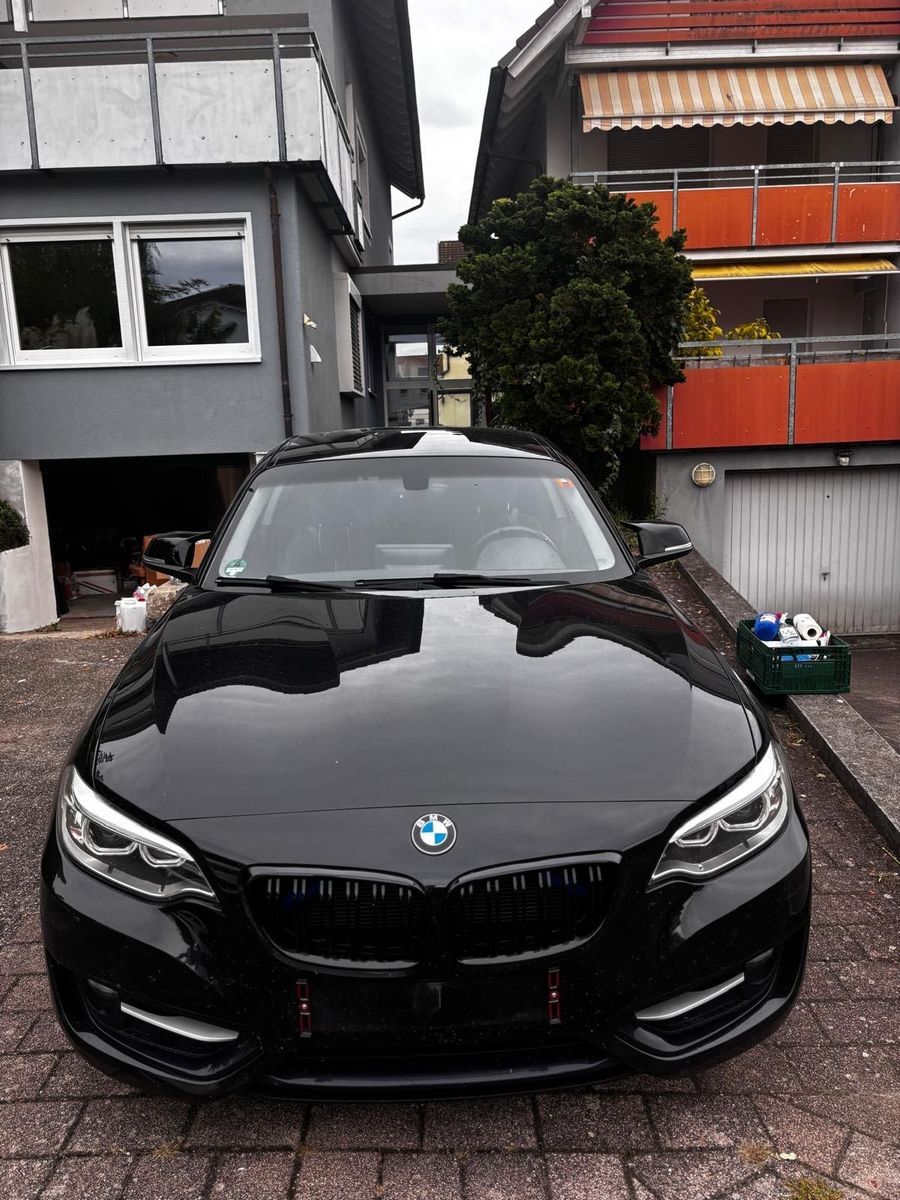 BMW 218