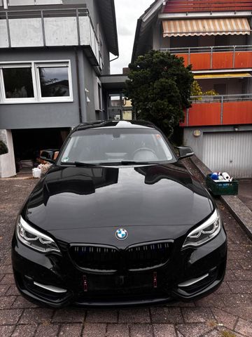 BMW 218
