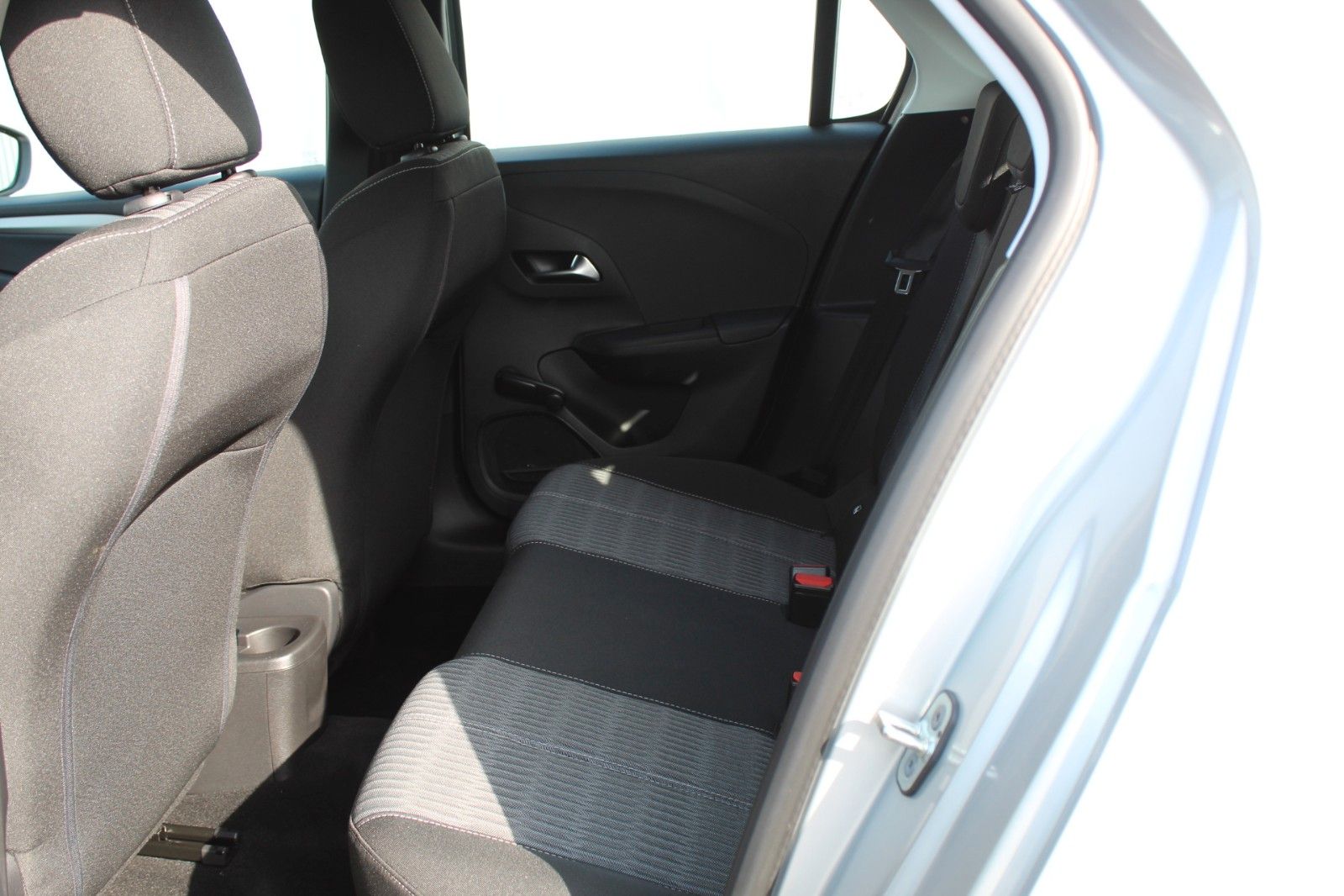 Fahrzeugabbildung Opel Corsa F Edition*Allwetter*Klima*Multimedia