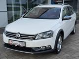 Volkswagen Passat Alltrack 2.0 TDI Variant 4Motion DSG*ACC* - Volkswagen Passat Alltrack mit Diesel-Antrieb