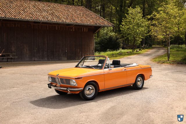 BMW 2002 1600 Vollcabriolet - Restauriert, Top