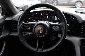 صورة مصغرة 18 لـ 2020 Porsche TAYCAN