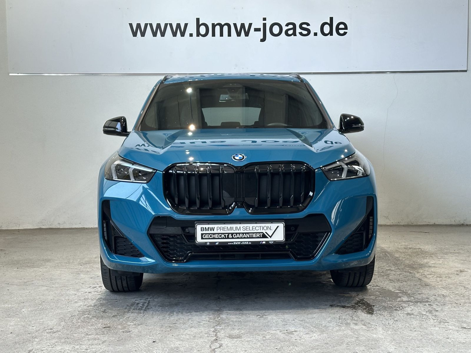 Fahrzeugabbildung BMW X1 xDrive30e M Sportpaket Head-Up Aktivsitz